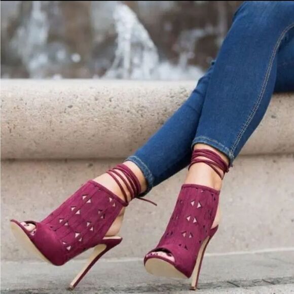 SHOEDAZZLE MAROON 'RACHEL'S LASER-CUT SINGBACK HEELS SANDAL - Picture 10 of 15